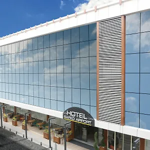 3* Otel Sapko Airport